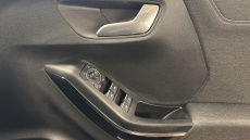 Ford Puma 1.0 EcoBoost Hybrid mHEV Titanium 5dr Petrol Hatchback